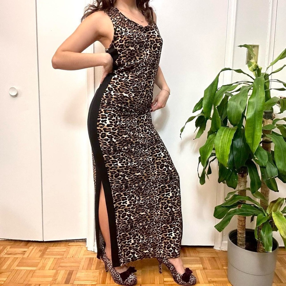 Nwt Leopard Print Maxi Dress by Hot Kiss, size Large